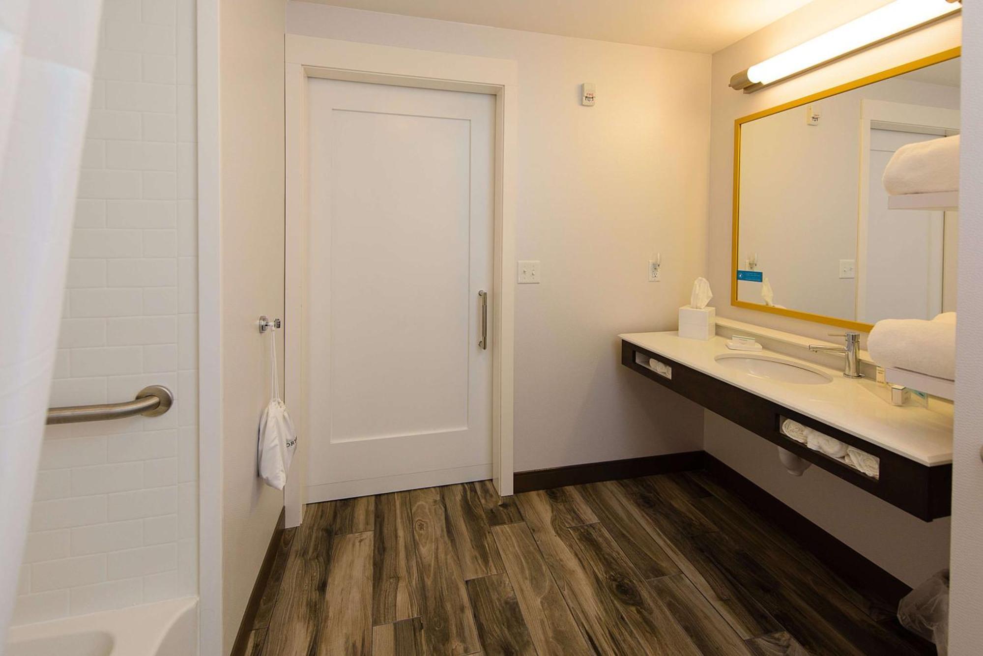 Hampton Inn Superior Duluth, Wi Екстериор снимка